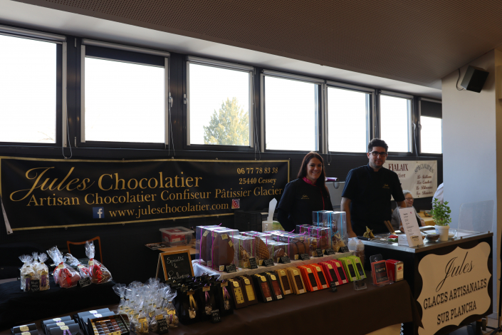 Salon du chocolat - vente des vins - Ville de Nuits-Saint-Georges
